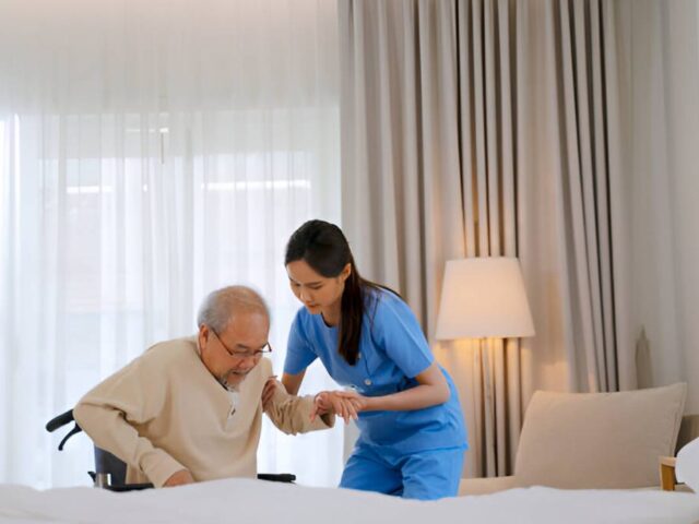 What Are the Requirements to Be a Home Health Aide in NY?